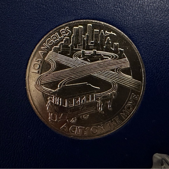 1981 Los Angeles Bicentennial Birthday Dollars Collection 6 Coin Set - Picture 10 of 16